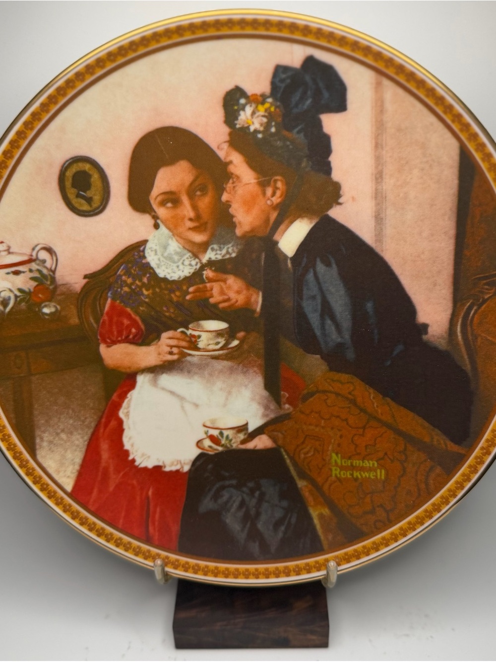 1983 Norman Rockwell “Gossiping in the Alcove” Collector Plate
